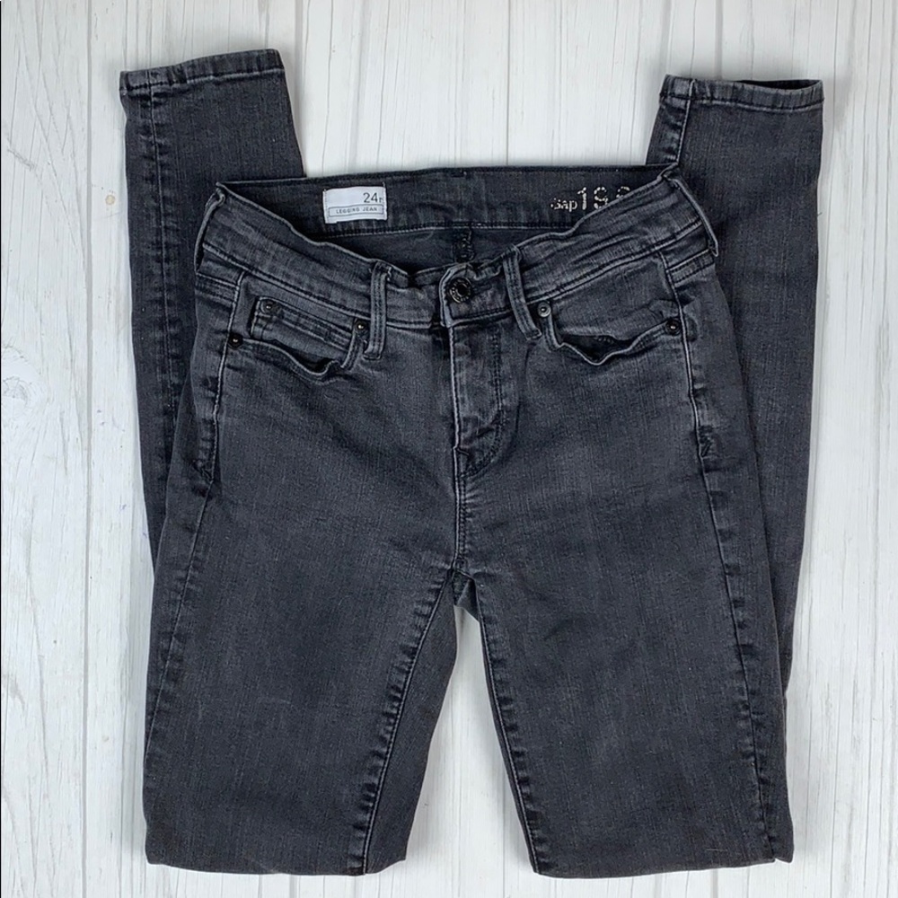 Gap Trinity Performance Distressed Wash Jegging - image 1